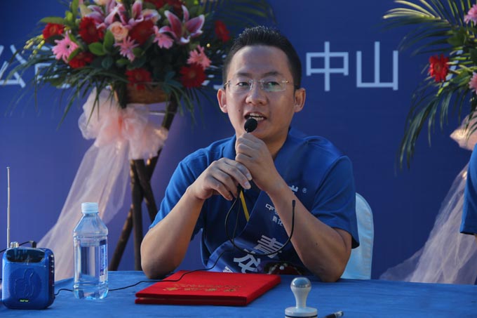 院長薛興勇就學(xué)院發(fā)展計(jì)劃莊重表態(tài) 防水材料